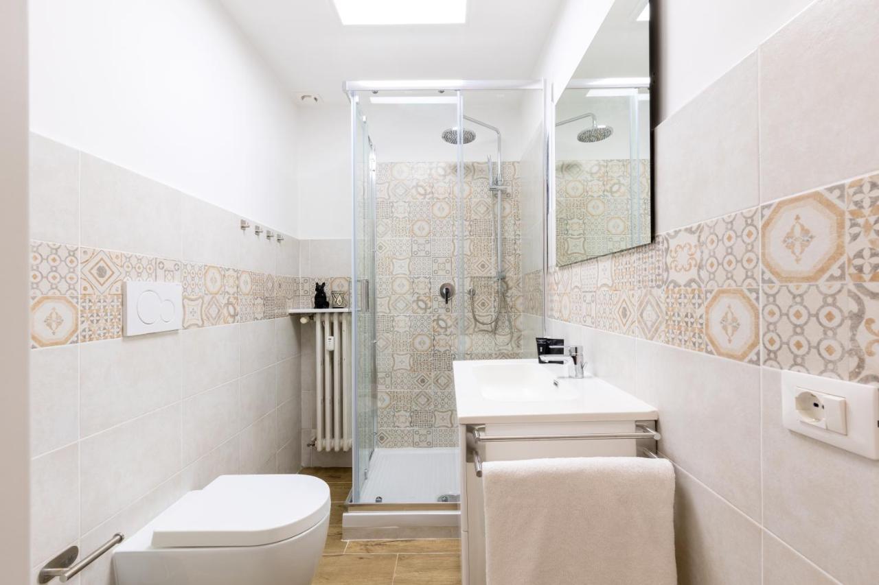 Gentile Suites - Private Rooms Rome Exterior photo